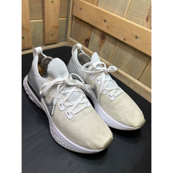 Nike React Infinity Run Flyknit True White Womens Running Shoes Size 9 - Picture 2 of 10